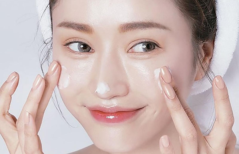 trị mụn giá bao nhiêu